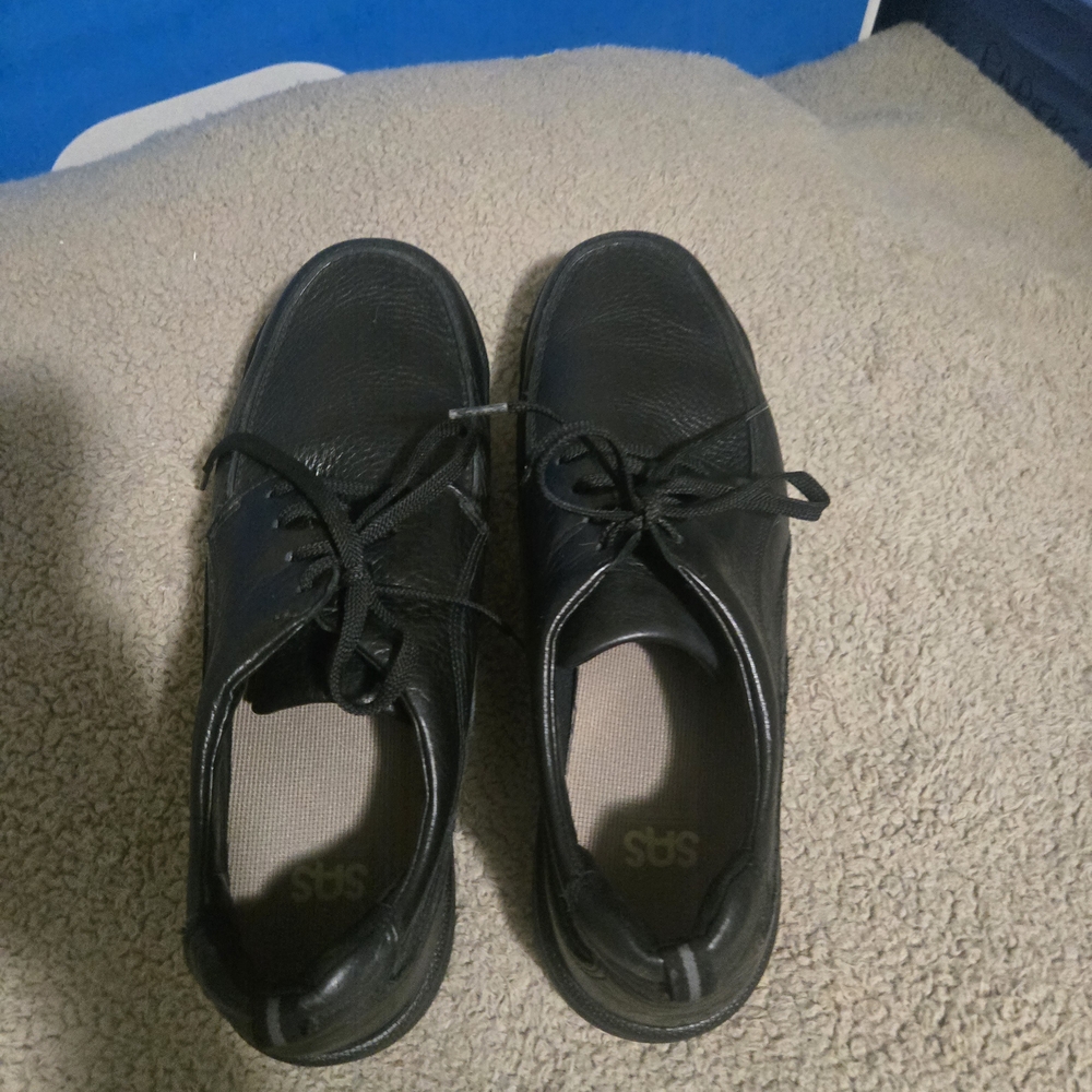 SAS Men's Black Leather Oxfords